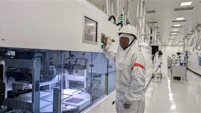 Indiens 4,3 -GW -Solarpanel -Produktionsanlage in Betrieb